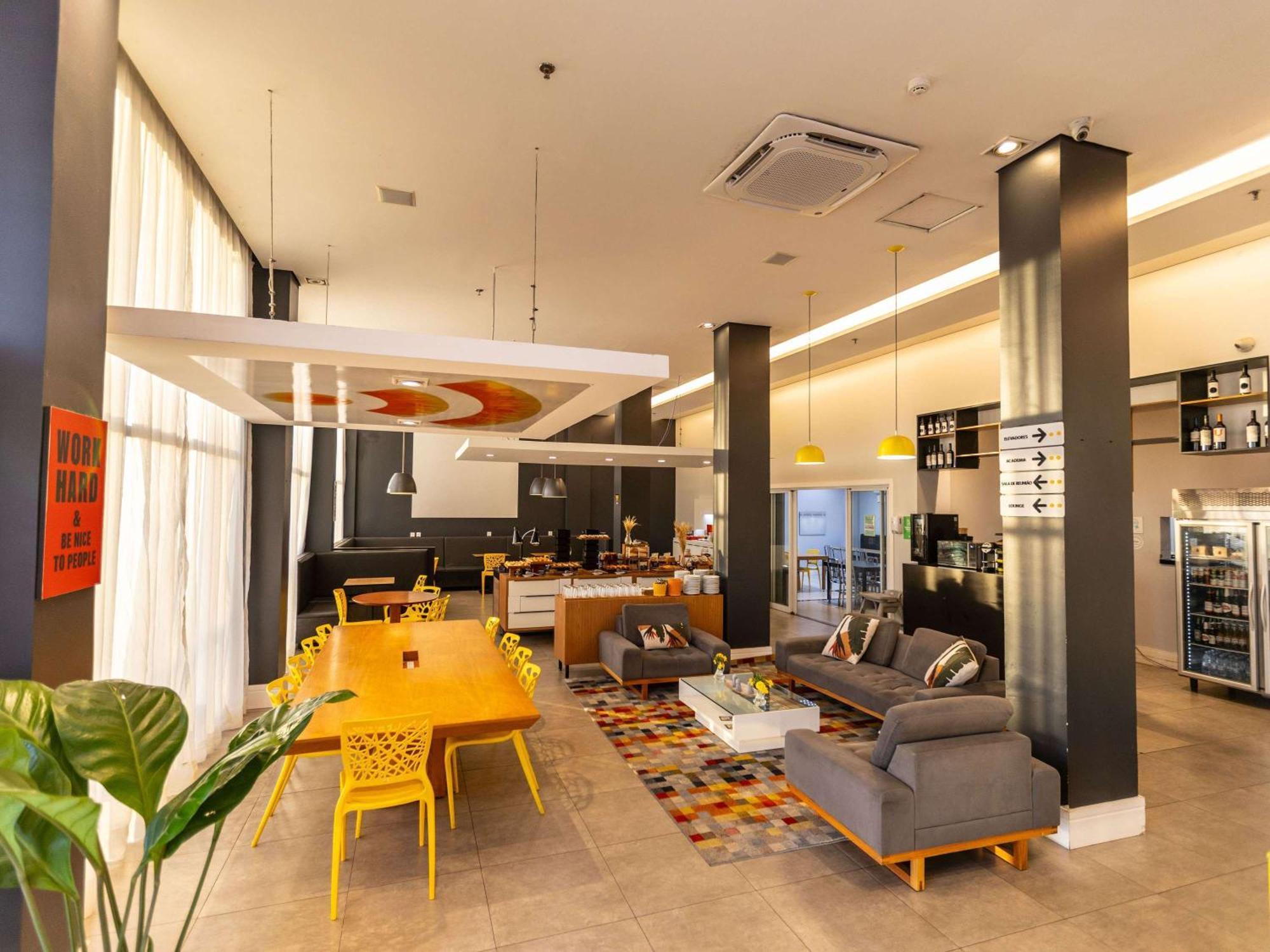 Ibis Styles Boa Vista Hotel Exterior photo